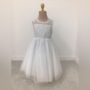 Elegant White Lace Flower Girl Dress - Tip Top 5501